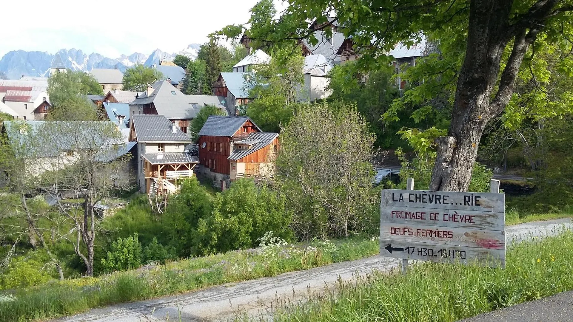 Chalet La Cachette Cyclists & Skiers Le Bourg-d'Oisans 0*,